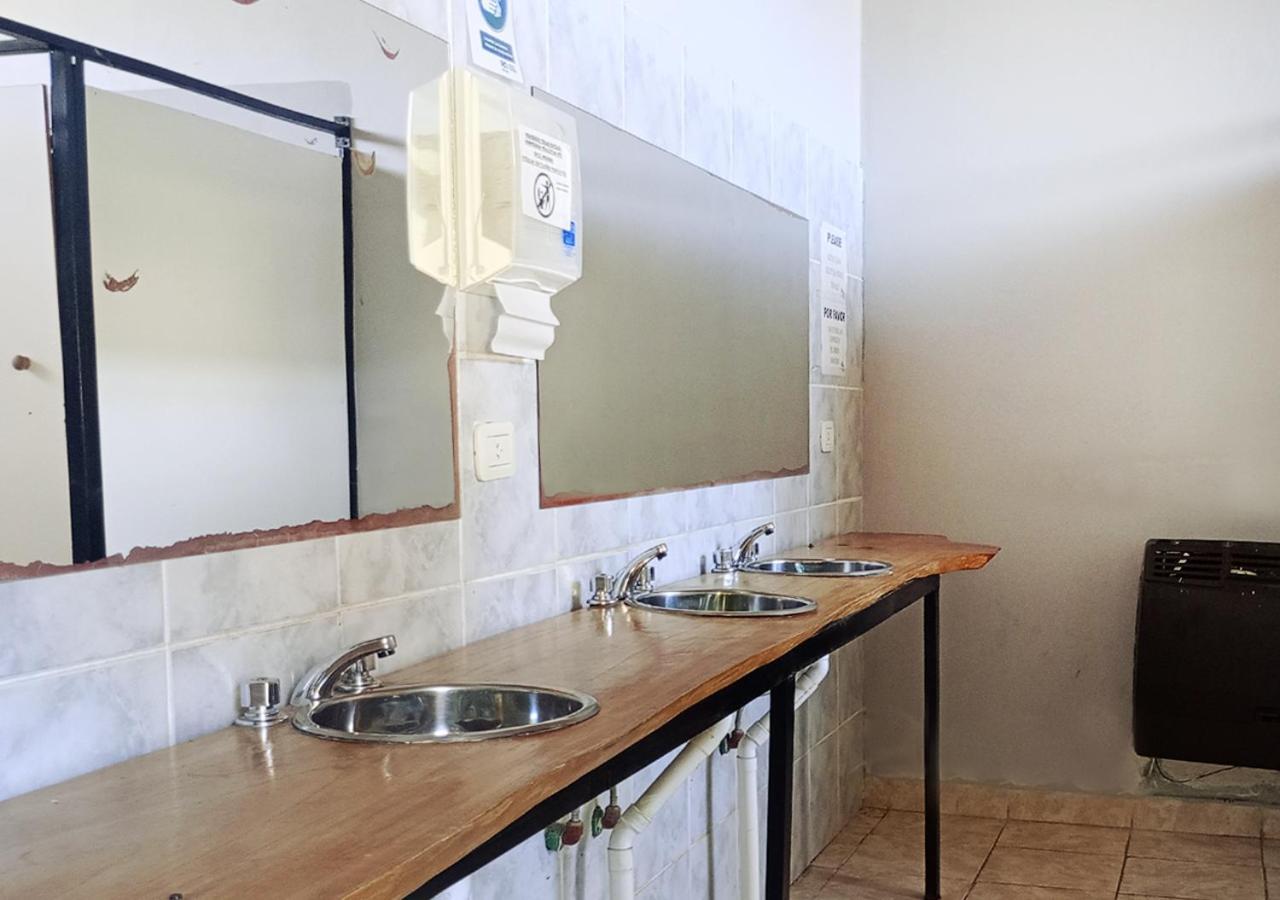 Corinto Hostel El Bolson Luaran gambar
